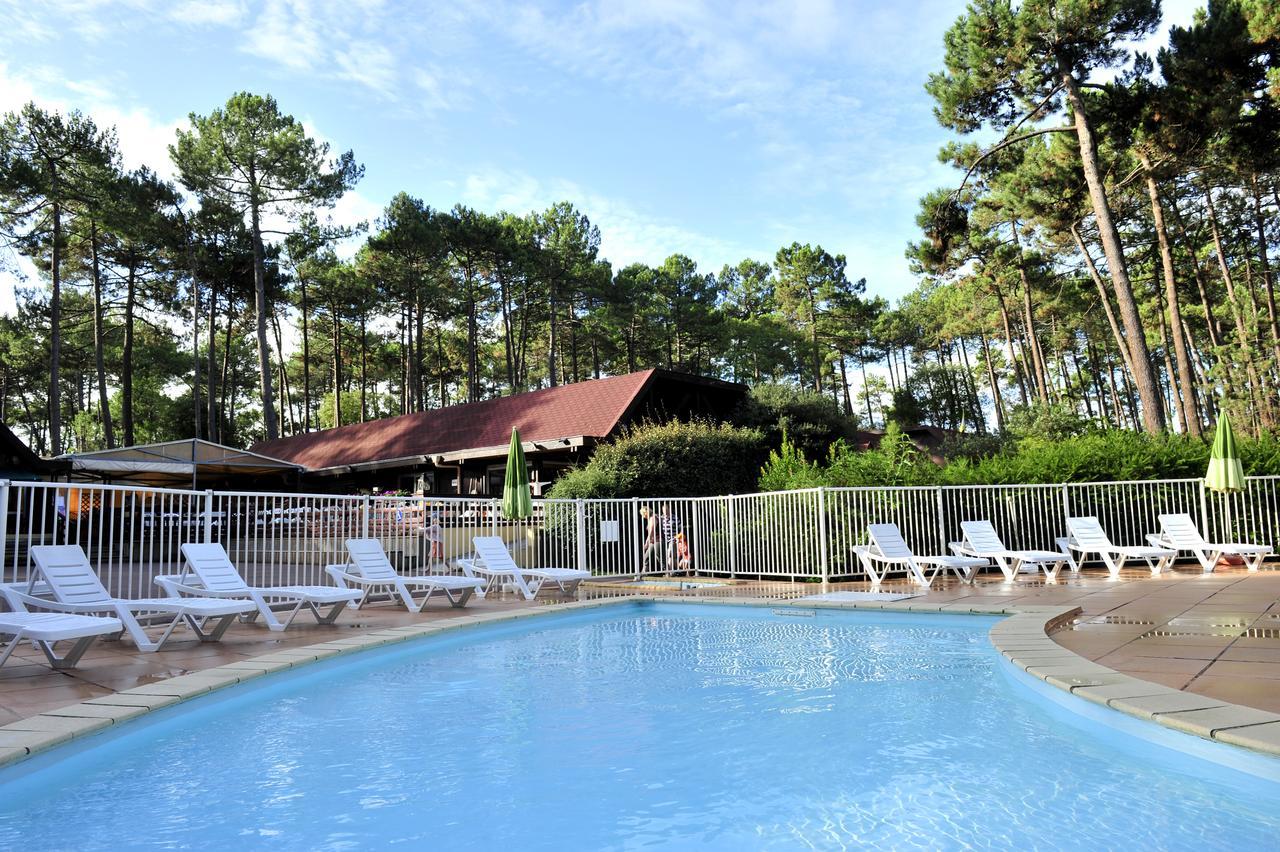 Hotel Vtf Les Bruyeres Maubuisson Exterior foto